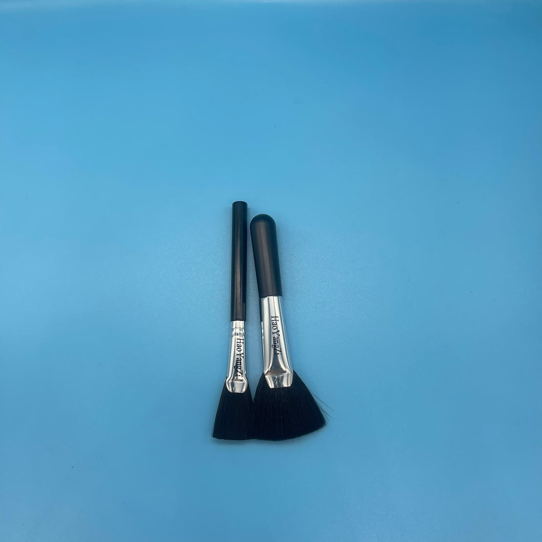 HaoYangZi cosmetic brushes,Set of 2 Make-up tools ,Toiletry Kit, Synthetic Fiber Make Up Brush Premium Synthetic Foundation Powder Concealers Eye shadows Blush Makeup Brushes