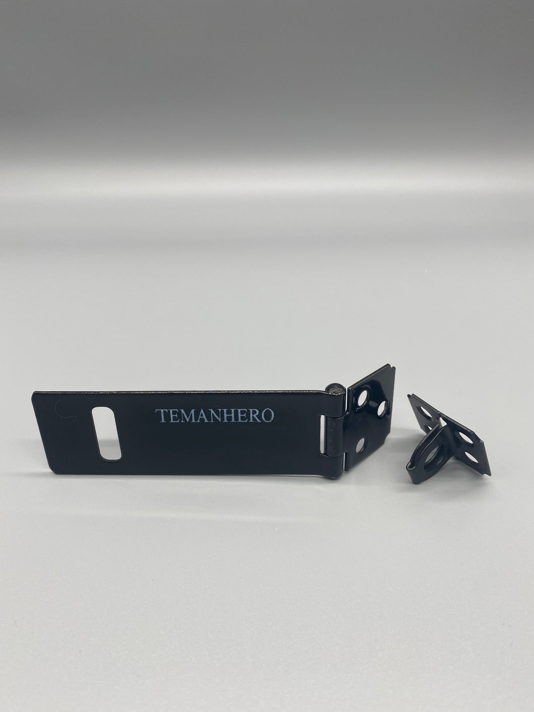 TEMANHERO Fittings of metal for furniture,Metal door fastener, household stainless steel door buckle, with rotary padlock eye base.