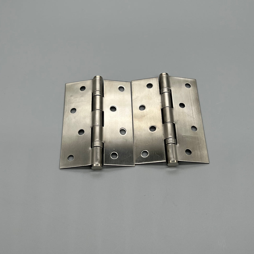 TOOINKCV Hinges of metal,4 Inch Matt Door Hinges，4”×3” Stainless Steel Door Hinge，Hinge Bearing Diameter 0.6inch, Thickness 0.12inch, Single Piece Weight 0.65 Pounds，3 Pack.