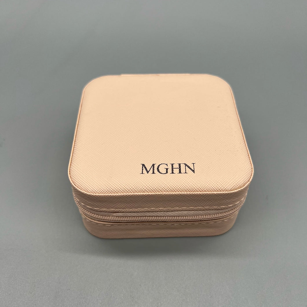 MGHN Leather jewelry boxes for jewelry and jewelry accessories,Small Jewelry Box for Women Girls, Velvet Ring Jewellery Display Storage Box ,Travel Jewelry Organizer Case