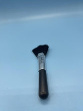Load image into Gallery viewer, Jac&amp;Jen Make up Brushes,  Set of 2 Make-up tools ,Toiletry Kit, Synthetic Fiber Make Up Brush
