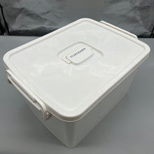 Load image into Gallery viewer, STARGRABER Plastic bins,Plastic Storage Bin Tote Organizing Container with Durable Lid and Secure Latching Buckles, Stackable and Nestable.
