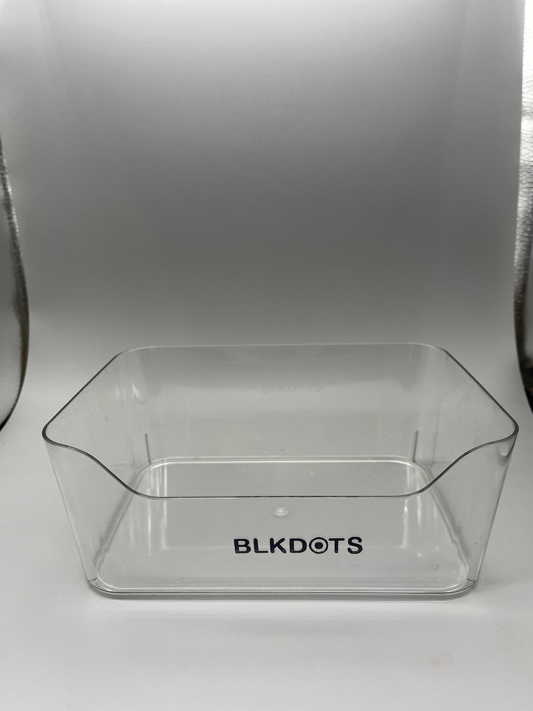 BLKDOTS Plastic storage containers for household use,Clear Plastic Storage Organizer Container Bins with Cutout Handles, Transparent Set of 4, BPA Free, Cabinet Storage Bins for Kitchen Food Pantry Refrigerator Bathroom