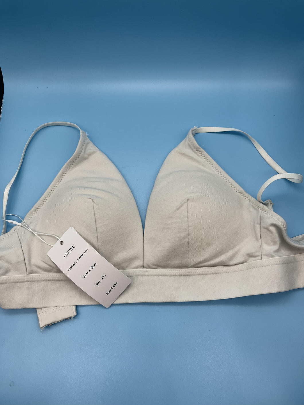 OZEWU Underwear Wirefree Cleavage Bra, Hook and Eye Closure, Sexy Lingerie for Women /Girls, Perfect for Gift