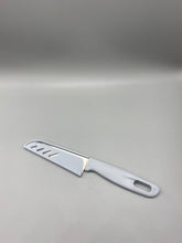 Load image into Gallery viewer, wuton Vegetable knives,4 Inch Peeling Knife, Fruit and Vegetable Knife, Ultra Sharp Kitchen Knives, German Steel, PP Plastic Handl.

