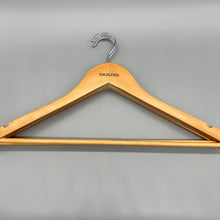 Load image into Gallery viewer, NMGDLFHDL coat hanger,Pack of 20-360,Degree Rotatable Hook,Durable &amp; Slim,Shoulder Grooves,Non-Slip Lightweight Hangers for Coats, Suits, Pant and Jackets.
